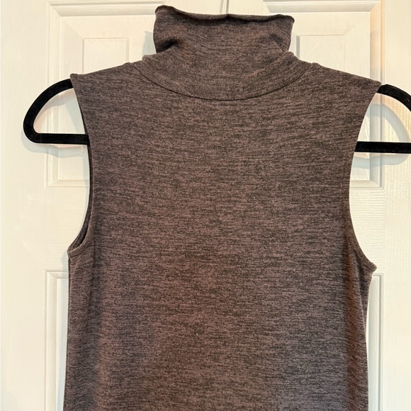 French Connection Gray Sleeveless Sweater Midi Dress With Side Slit. Medium - Picture 2 of 10